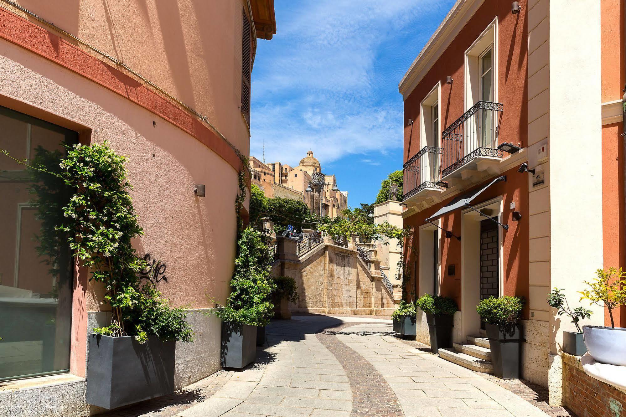 Le Tre Case Apartment Cagliari Bagian luar foto